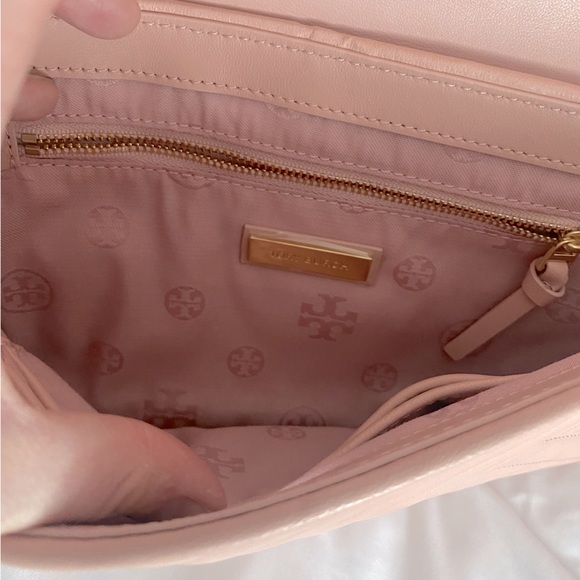 Tory Burch Quilted Purse - Picture 8 of 13